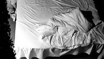 I married a rich man, but he’s stingy with household help. I take care of the place, but cleaning up after him is unfair. Someone should help! A friend hinted at a special arrangement.